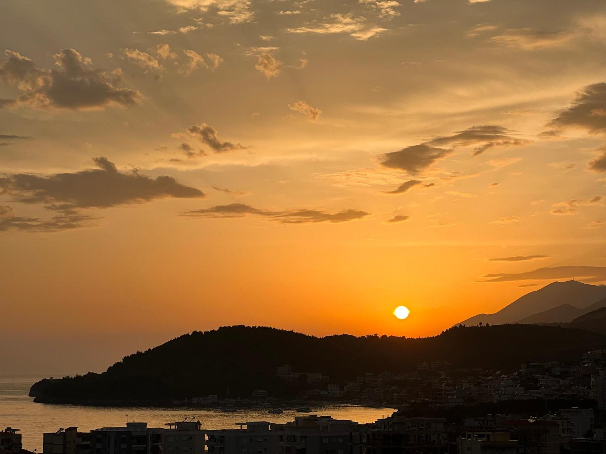 Kalesma Himare Exterior foto