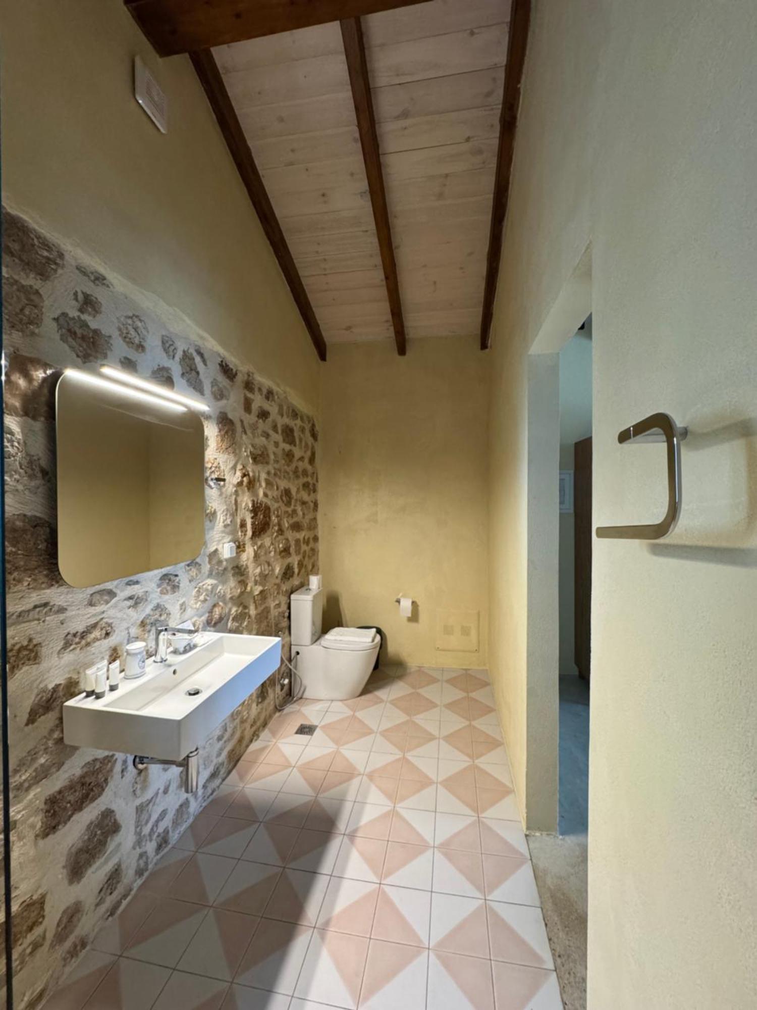 Kalesma Himare Exterior foto