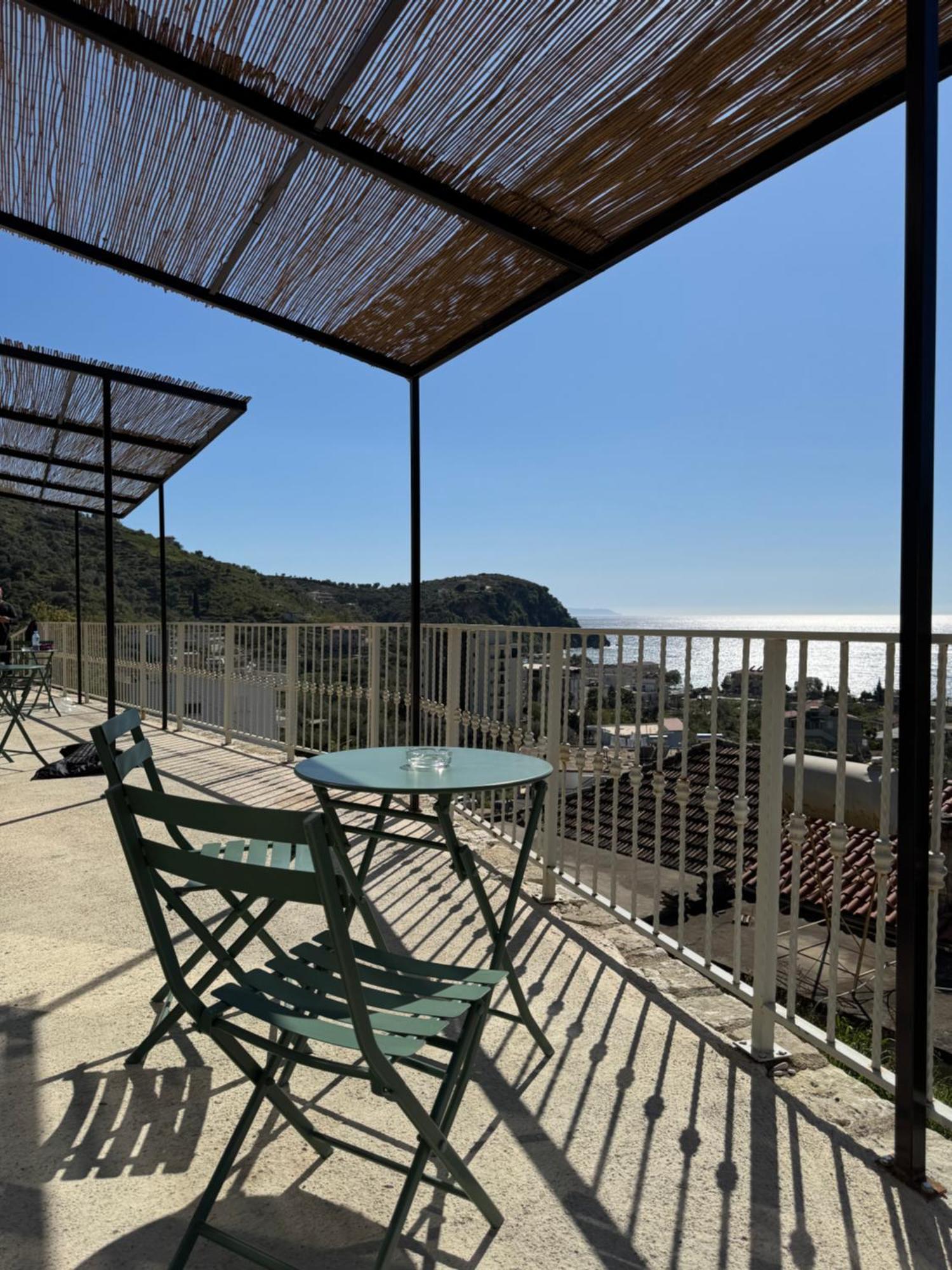 Kalesma Himare Exterior foto