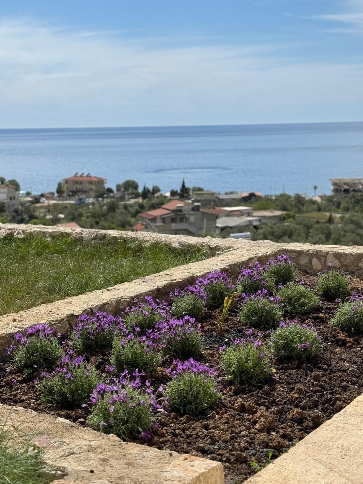 Kalesma Himare Exterior foto